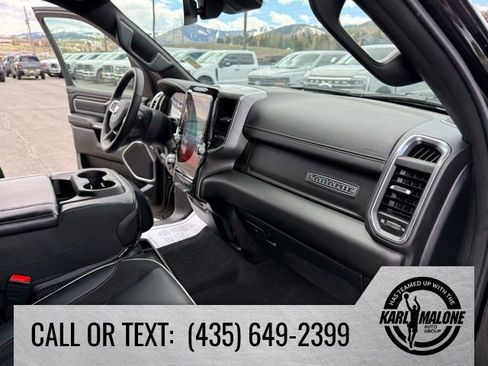 Used 2025 RAM 1500 Laramie AWD/4WD image 36