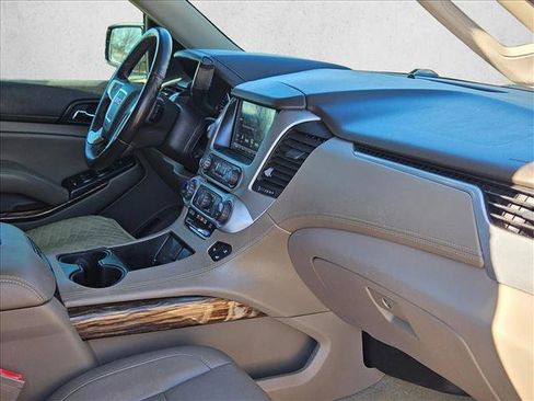 Used 2018 GMC Yukon SLT w/ Open Road Package image 21