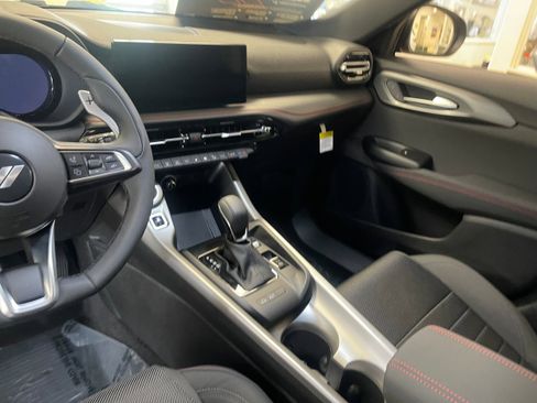 New 2024 Dodge Hornet R/T w/ R/T Blacktop Package image 9