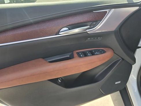 New 2026 Cadillac XT5 Premium Luxury w/ Driver Assist Package FWD image 22