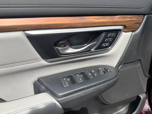 Used 2019 Honda CR-V Touring image 27