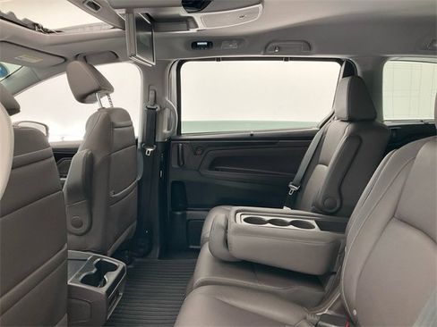 Certified 2023 Honda Odyssey Touring image 19