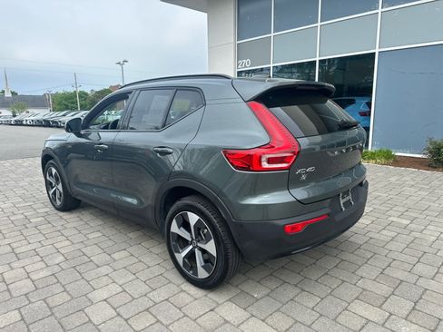 Used 2026 Volvo XC40 B5 Plus AWD/4WD image 29