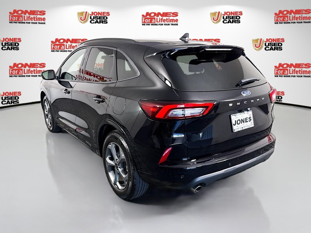 Used 2023 Ford Escape ST-Line w/ Tech Pack #1 FWD image 2