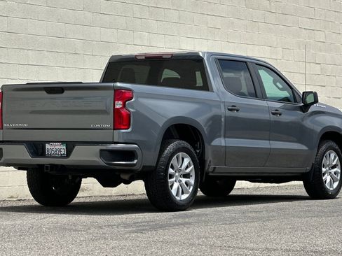 Certified 2021 Chevrolet Silverado 1500 Custom RWD image 4