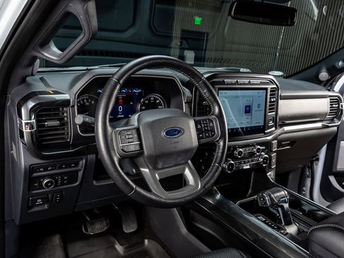 Used 2022 Ford F150 XLT w/ Equipment Group 302A High image 16