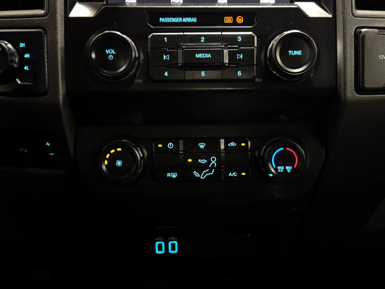 Used 2019 Ford F350 XL w/ STX Appearance Package AWD/4WD image 28