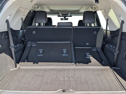 New 2026 Nissan Pathfinder Platinum AWD/4WD image 25