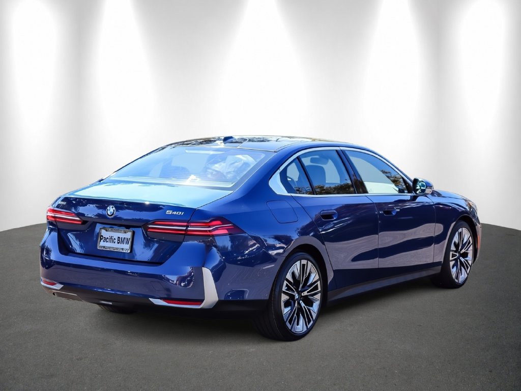 Used 2026 BMW 540i xDrive AWD/4WD image 6