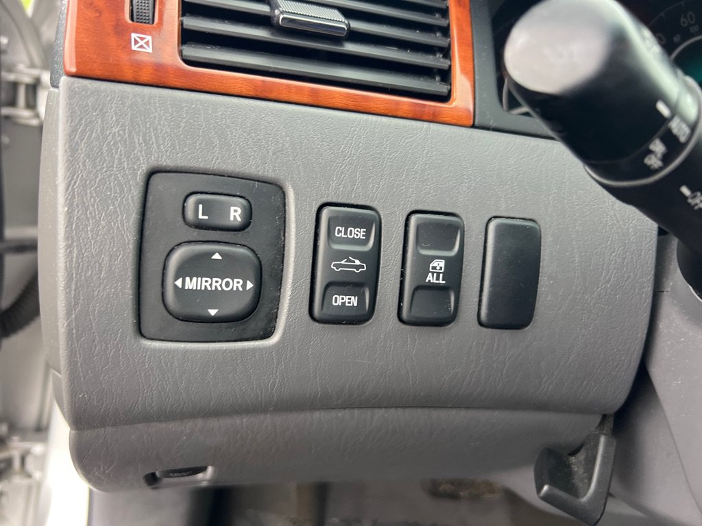 Used 2008 Toyota Solara SLE FWD image 26
