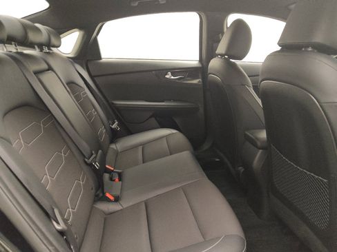 Used 2024 Kia Forte GT-Line FWD image 19