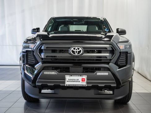 New 2026 Toyota Tacoma SR5 AWD/4WD image 2