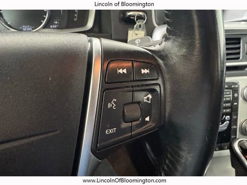 Used 2018 Volvo S60 T5 Inscription w/ Technology Package image 41