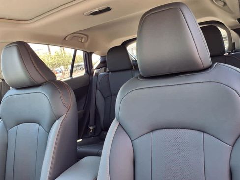 New 2025 Subaru Crosstrek 2.5i Limited w/ Popular Package #3A image 26