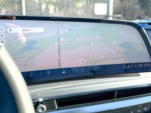 New 2026 Cadillac Lyriq Luxury image 19