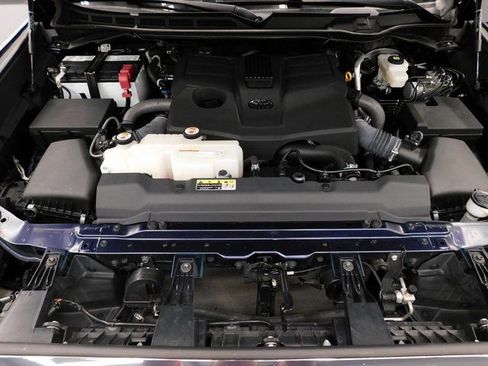 Used 2022 Toyota Tundra Platinum image 44