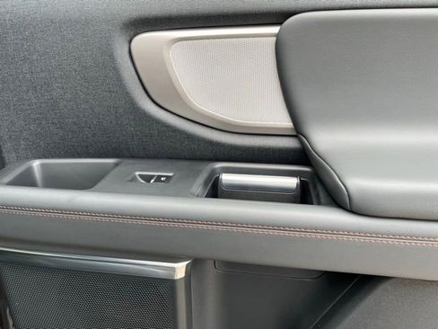 New 2025 Ford Expedition Max Active image 20