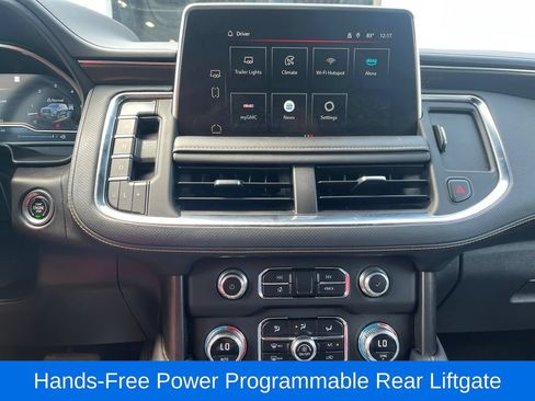 Used 2023 GMC Yukon AT4 w/ Technology Package AWD/4WD image 23