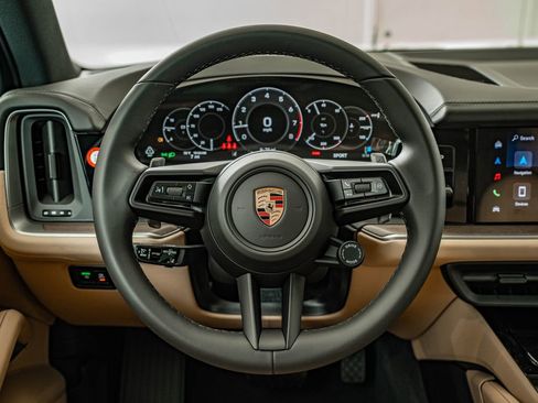 New 2026 Porsche Cayenne AWD/4WD image 27