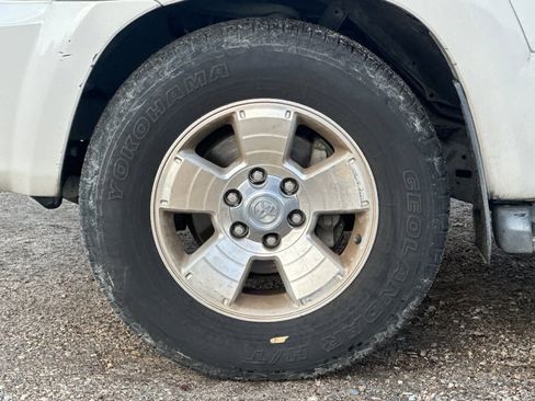 Used 2006 Toyota 4Runner SR5 image 25