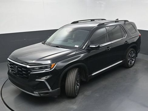 Used 2023 Honda Pilot Touring image 45