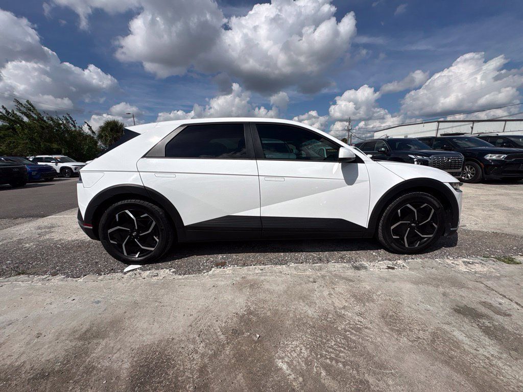 Used 2024 Hyundai Ioniq 5 SEL RWD image 2