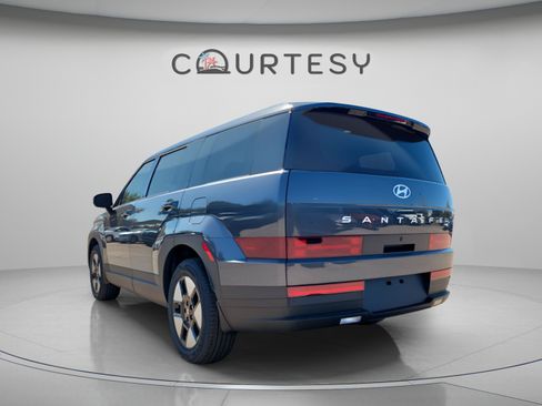 New 2026 Hyundai Santa Fe SE FWD image 3