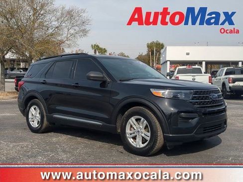 Used 2021 Ford Explorer XLT image 1