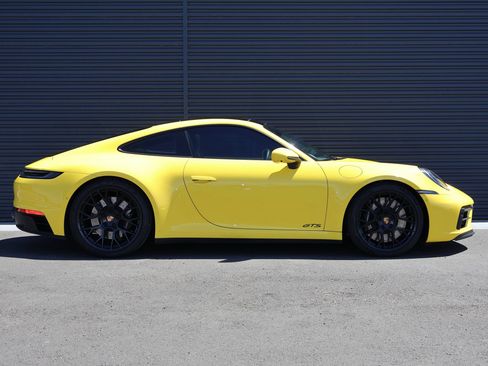 Used 2022 Porsche 911 Carrera 4 GTS AWD/4WD image 8
