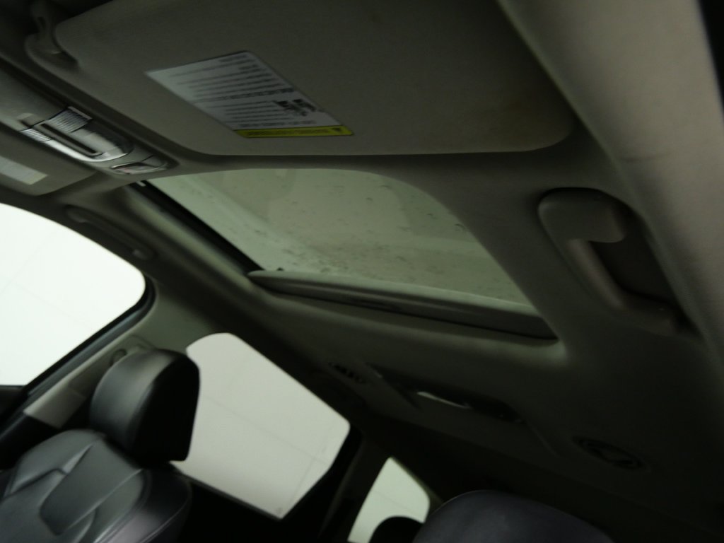 Used 2024 Kia Telluride S w/ S Sunroof Package AWD/4WD image 17