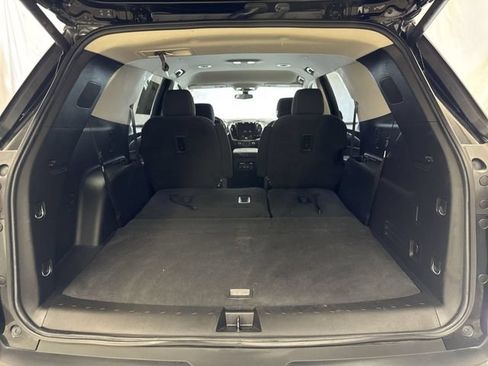 Used 2020 Chevrolet Traverse LT FWD image 26