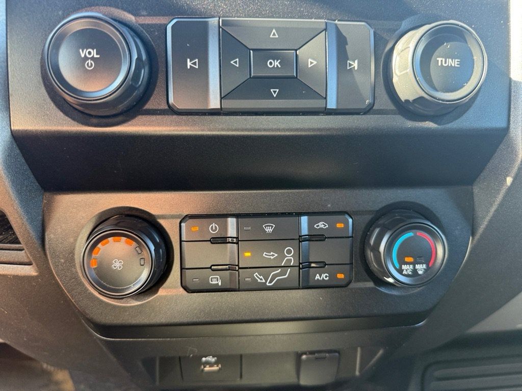Used 2020 Ford F450 XL w/ Power Equipment Group RWD image 17
