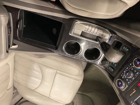 Used 2015 Buick Enclave Leather image 14