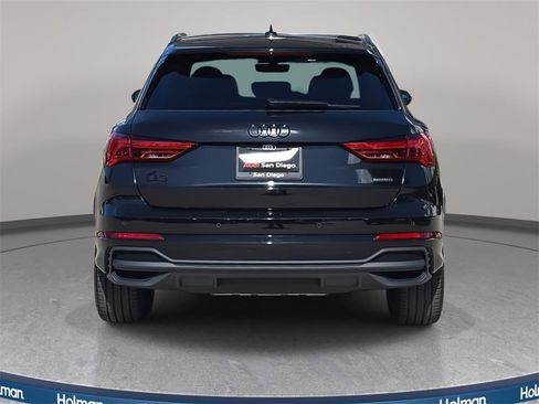 Certified 2025 Audi Q3 2.0T Premium w/ Convenience Package image 6