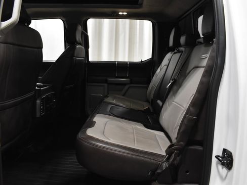 Used 2019 Ford F150 Limited w/ Trailer Tow Package image 7