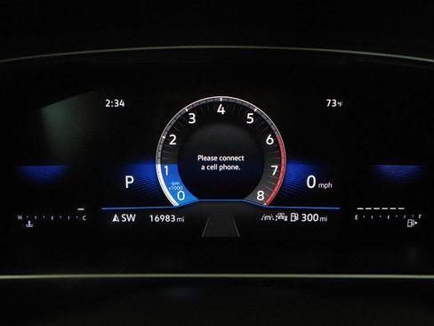 Used 2024 Volkswagen Tiguan SE R-Line w/ MDO Package, Three-Row image 20