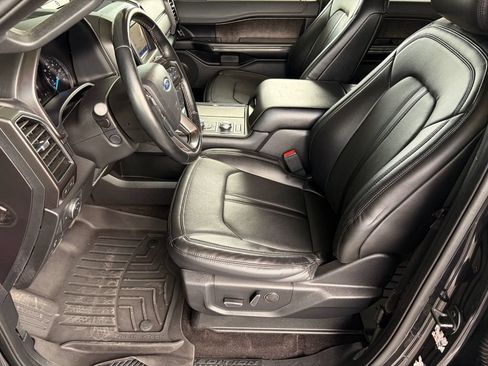 Used 2021 Ford Expedition Max Limited AWD/4WD image 10