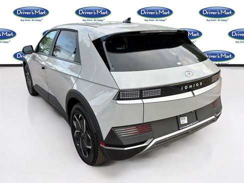 Used 2024 Hyundai Ioniq 5 SEL RWD image 5
