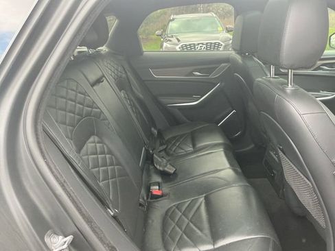Used 2021 Jaguar F-PACE S AWD/4WD image 33
