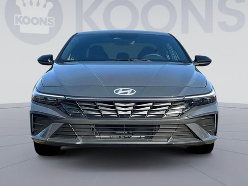 New 2025 Hyundai Elantra SEL w/ Cargo Package image 15