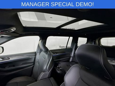 New 2025 Jeep Grand Cherokee L Overland w/ Luxury Tech Group IV AWD/4WD image 21