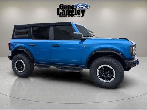 Used 2021 Ford Bronco Black Diamond w/ Sasquatch Package AWD/4WD image 17