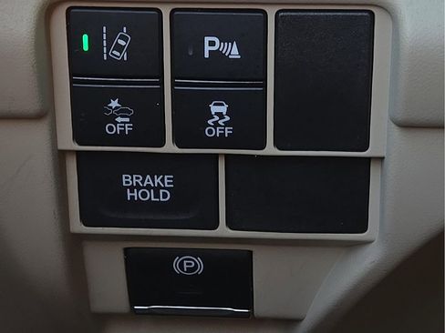 Used 2021 Acura RDX w/ Technology Package image 18