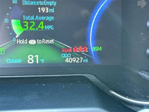 Used 2023 Toyota RAV4 XLE image 19