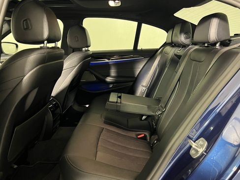 Used 2022 BMW 540i w/ M Sport Package image 14