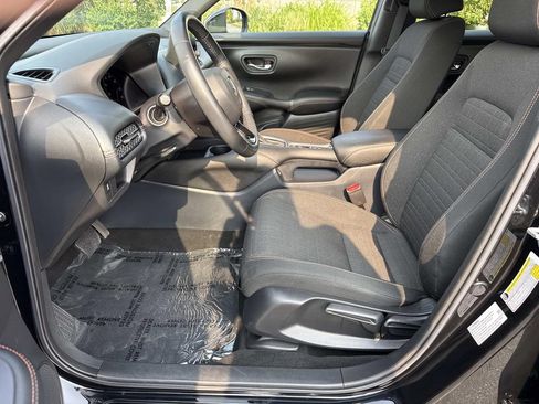 Used 2023 Honda HR-V Sport image 24