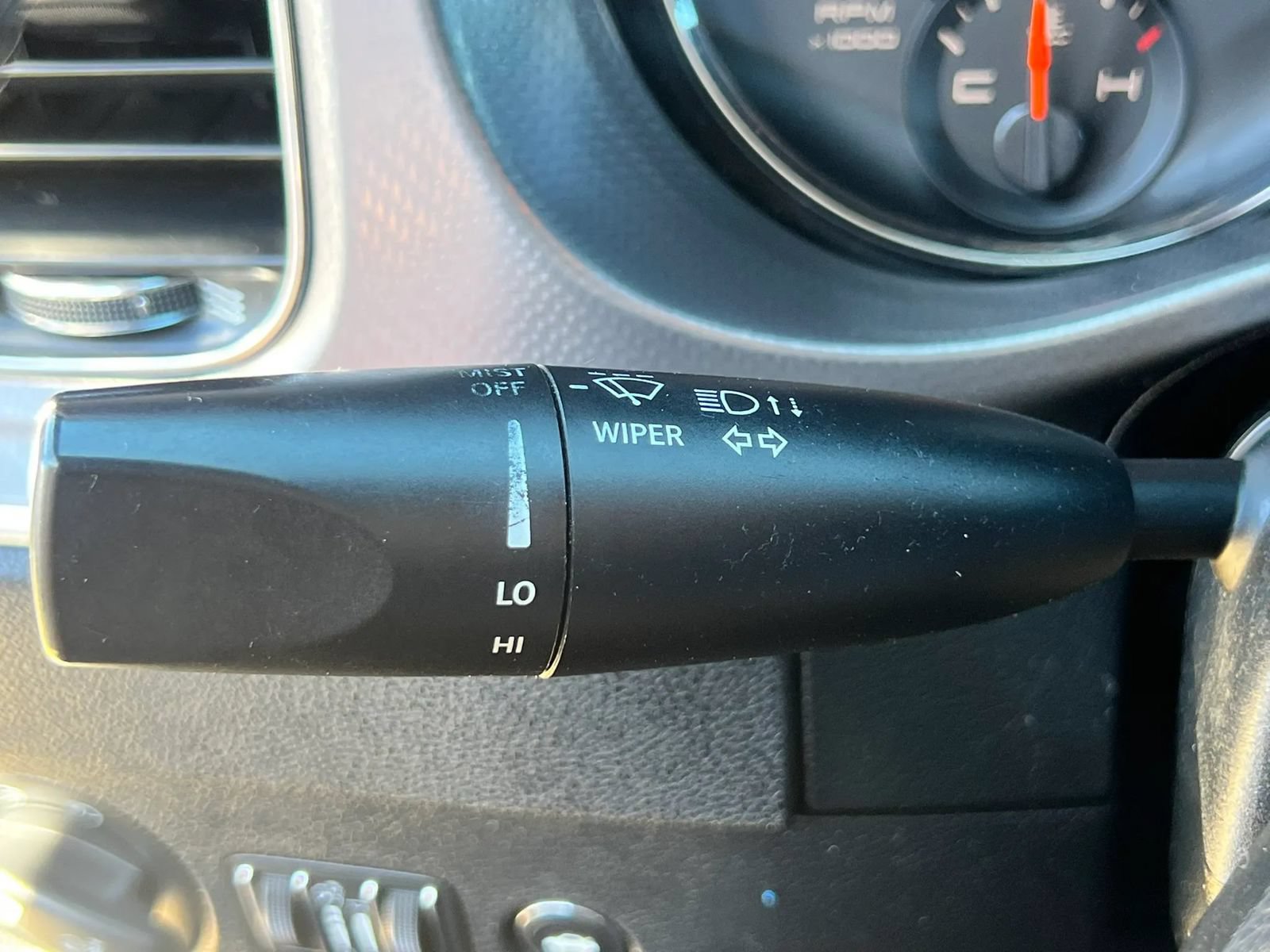 Used 2014 Dodge Charger SXT Plus RWD image 8