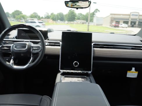 New 2025 GMC Sierra EV Denali image 20