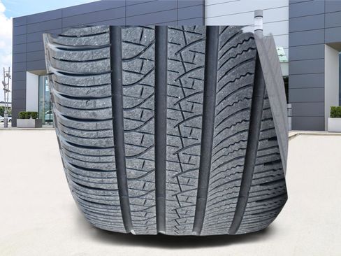 Certified 2025 Land Rover Range Rover Sport SE image 12