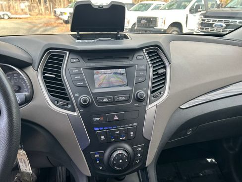 Used 2015 Hyundai Santa Fe Sport w/ Option Group 02 image 19
